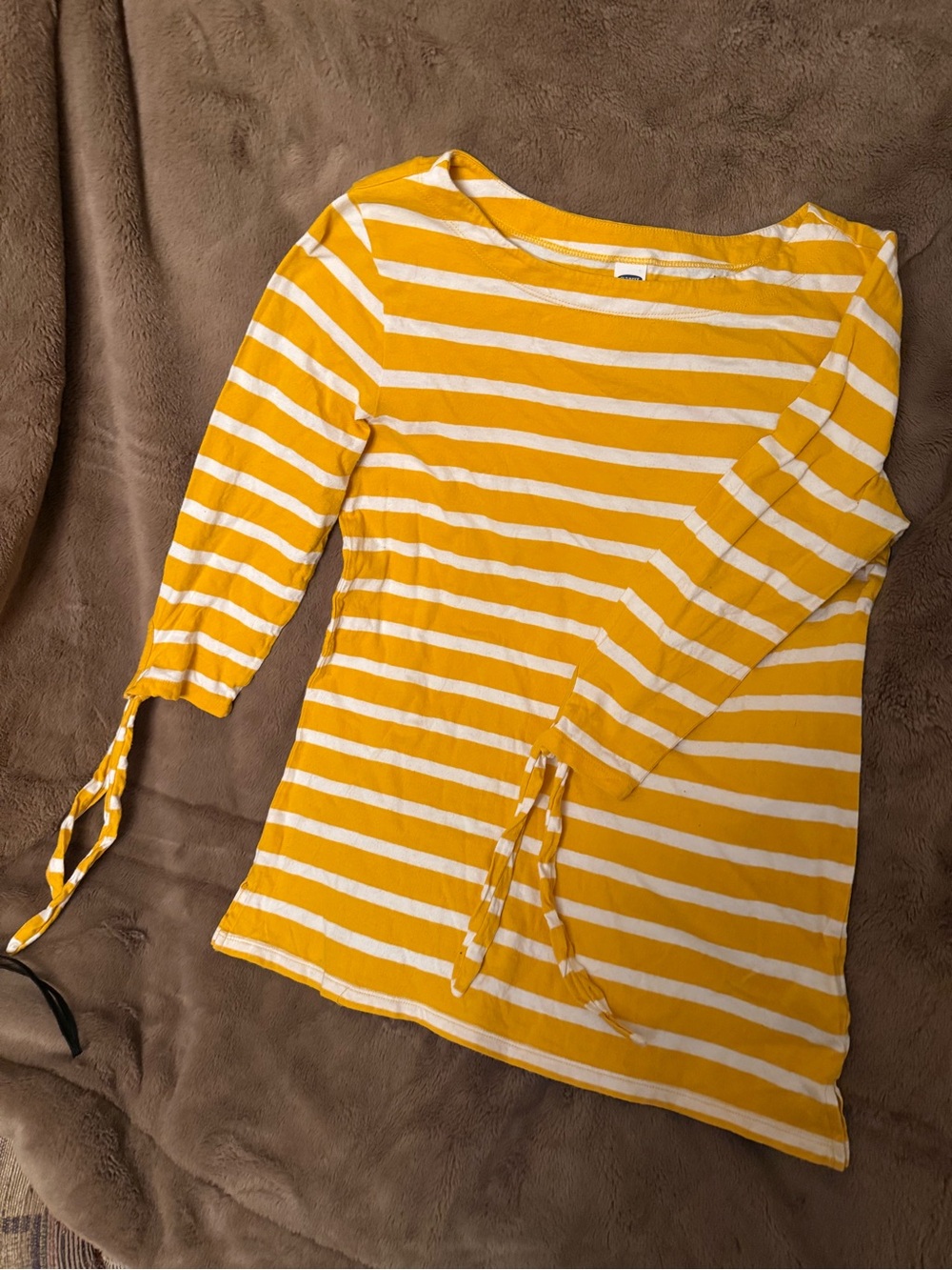 Old Navy small Striped Boatneck Top in Yellow and White